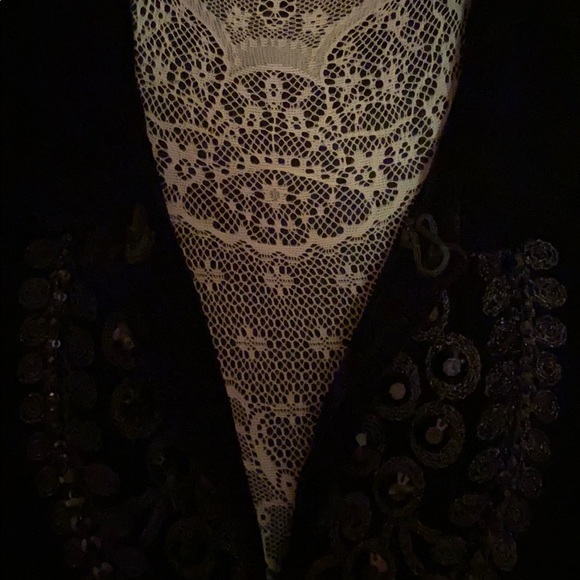 Chico’s blk velvet coat w/blk beads & embroidery - Picture 5 of 9